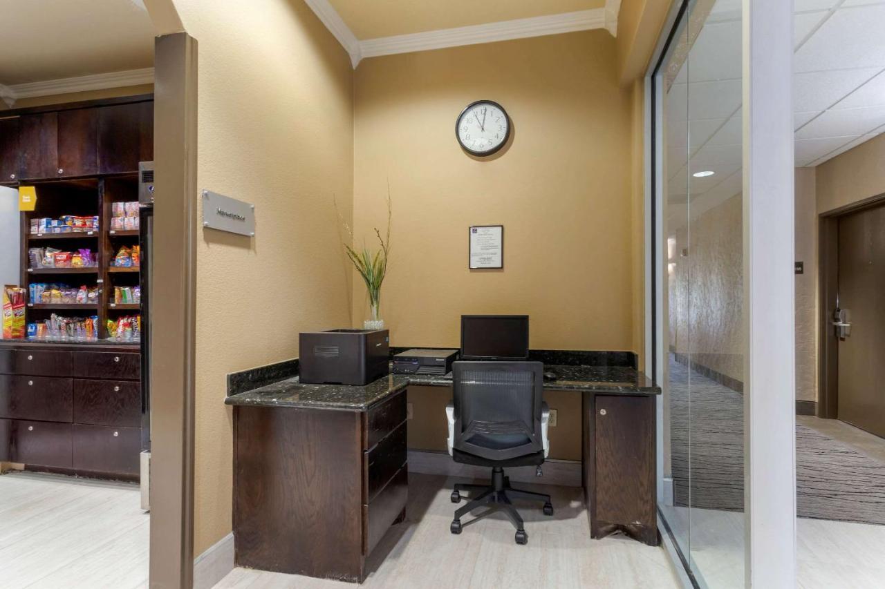 Comfort Suites Kingwood Houston North Humble 59 Kültér fotó