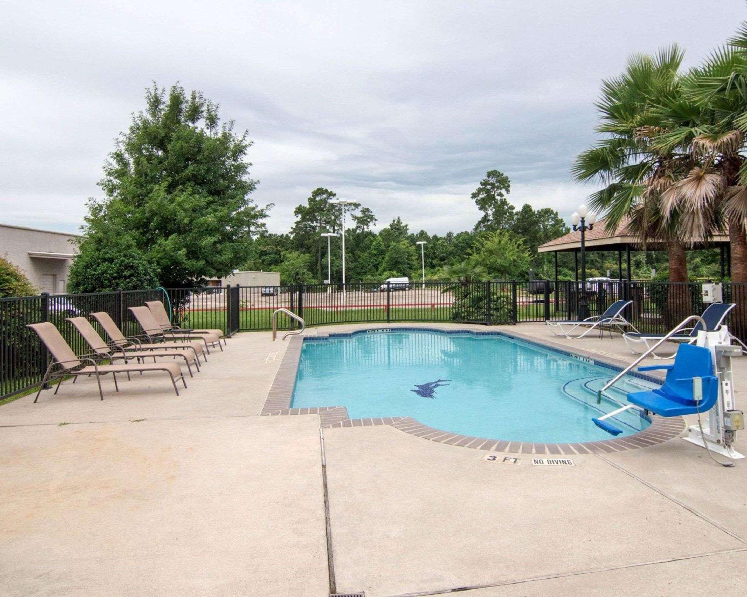 Comfort Suites Kingwood Houston North Humble 59 Kültér fotó